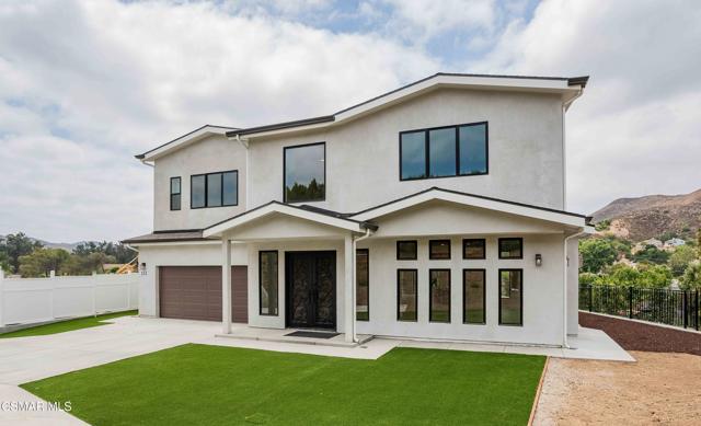 252 Capri Drive, Simi Valley CA: https://media.crmls.org/mediaz/f76bfaa0-ce9c-416b-a2f3-4a8e76133763.jpg