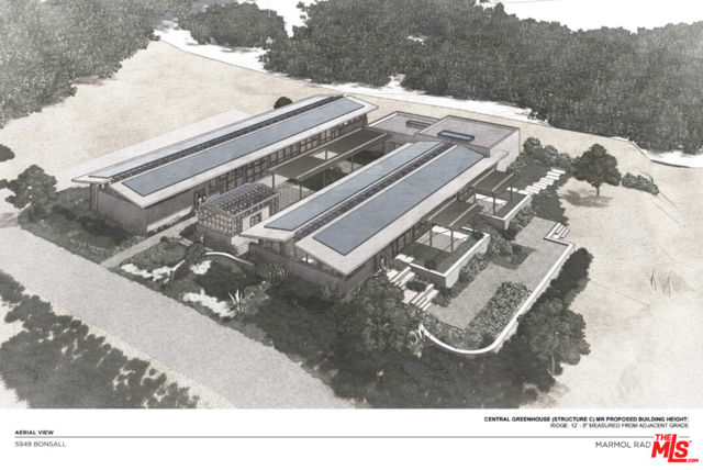 5949 Bonsall Drive, Malibu CA: https://media.crmls.org/mediaz/f76d2f98-1aeb-4396-859e-0bb05bea6f14.jpg