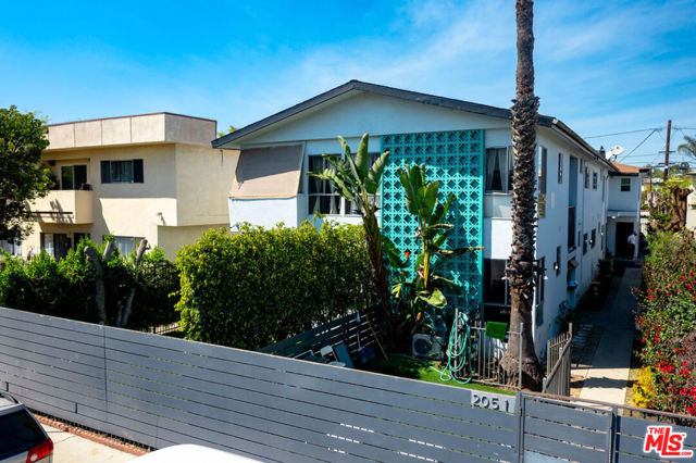 2051 S Corning Street, Los Angeles CA: https://media.crmls.org/mediaz/f76e1813-45df-4075-b017-c88519409709.jpg