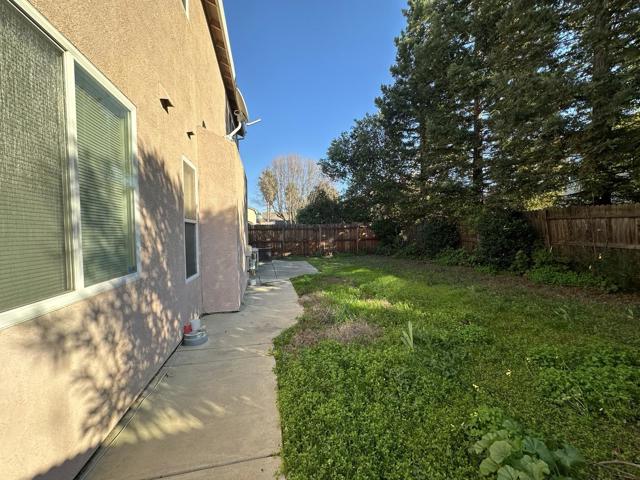5116 Impala Run Place, Antelope CA: https://media.crmls.org/mediaz/f76e4265-642e-48c1-a49b-e25b17df7761.jpg