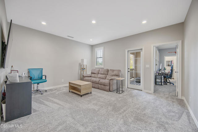 Image 40 of 100 For 1101 Via Hispano