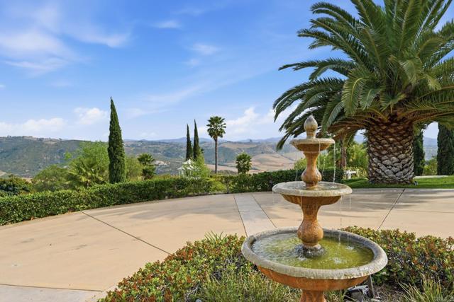 Detail Gallery Image 58 of 74 For 3611 Monserate Hill Ct, Fallbrook,  CA 92028 - 4 Beds | 4/1 Baths