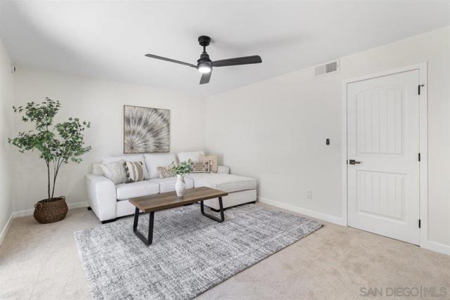 1756 Alhudson Dr, Escondido CA: https://media.crmls.org/mediaz/f7709877-8e8b-410f-8f39-29c097a15e9d.jpg