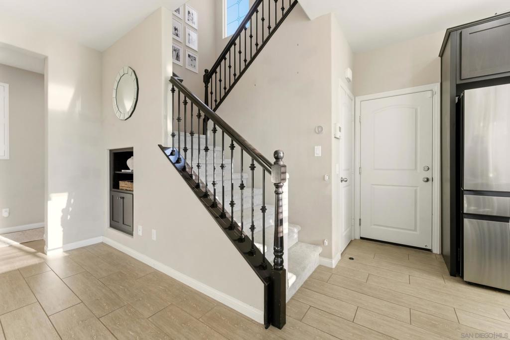 MLS #250045028SD image #30