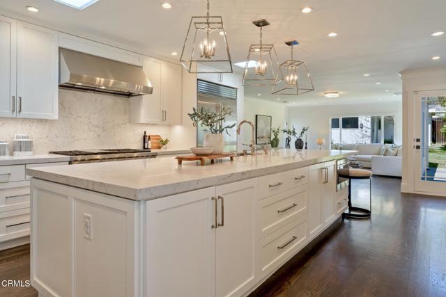 Detail Gallery Image 13 of 53 For 1351 Sonoma Dr, Altadena,  CA 91001 - 4 Beds | 3 Baths