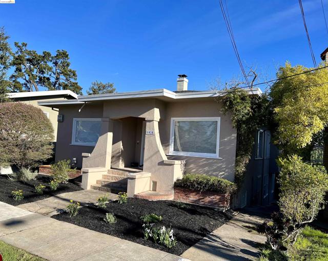 Details for 1056 Warfield Ave, Oakland, CA 94610