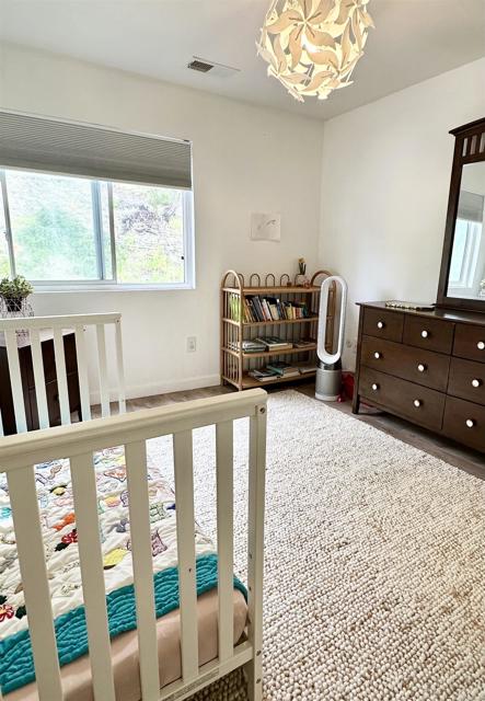 10525 Flora Verda Court, Santee CA: https://media.crmls.org/mediaz/f77247f3-20d7-4740-955f-f6690914a7bf.jpg