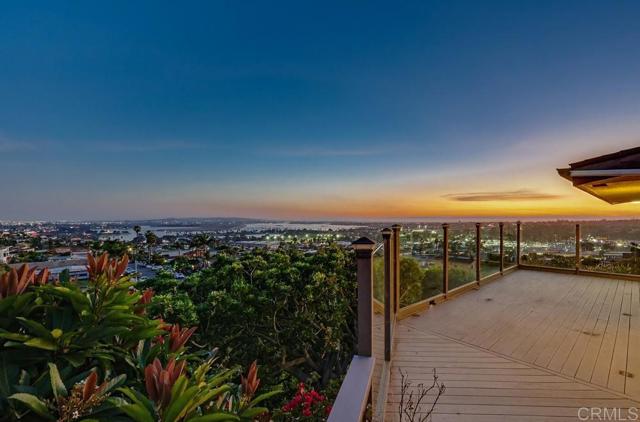 Detail Gallery Image 23 of 70 For 3539 Mount Laurence Dr, San Diego,  CA 92117 - 4 Beds | 3 Baths