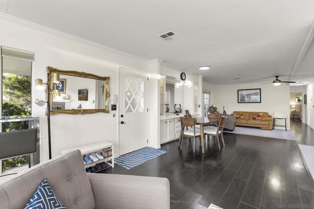 7004 San Bartolo, Carlsbad CA: https://media.crmls.org/mediaz/f7736b62-5c68-4816-ba8b-27c2a11a4253.jpg