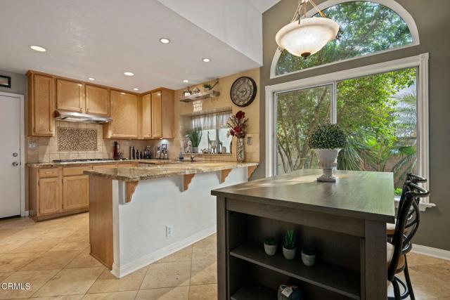 Detail Gallery Image 13 of 39 For 1501 Devonshire Dr, Oxnard,  CA 93030 - 3 Beds | 2 Baths