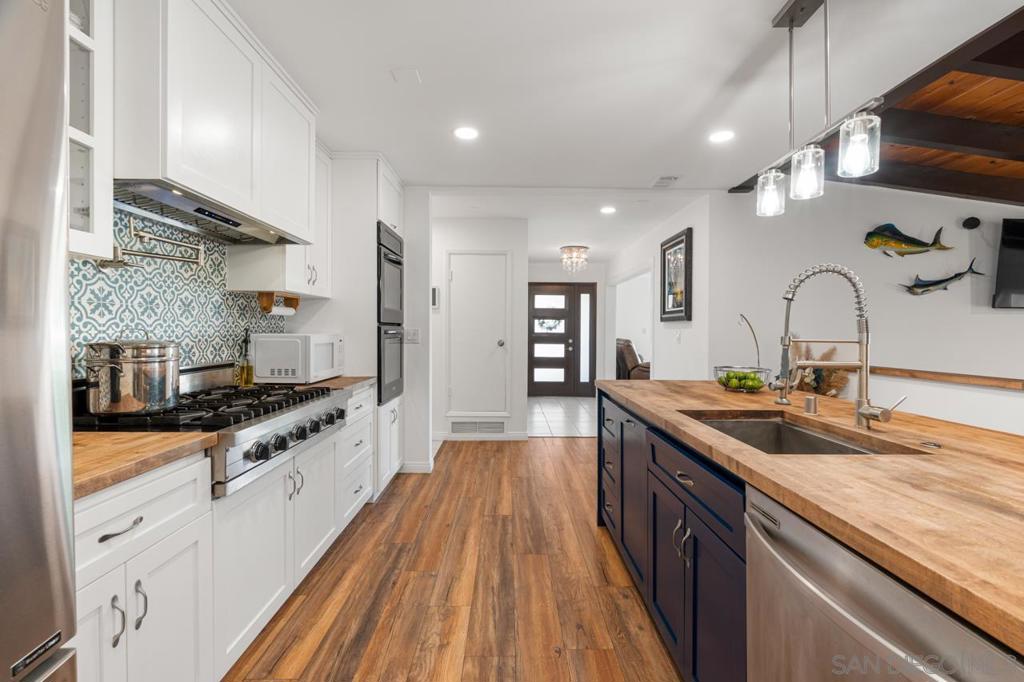 MLS #250032827SD image #17