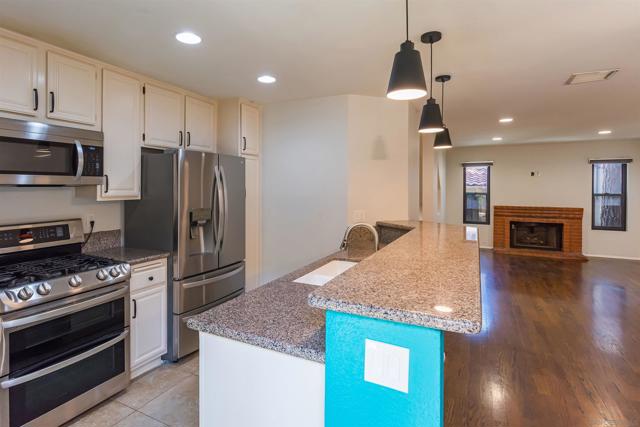 5830 Mission Center Rd, San Diego CA: https://media.crmls.org/mediaz/f7750bc4-ffaf-4c6d-8235-1774f32c5490.jpg