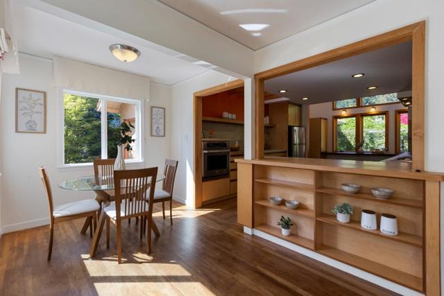620 Olive Street, Menlo Park CA: https://media.crmls.org/mediaz/f7752dc5-31fd-4d20-8e8e-484440a81186.jpg