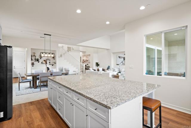 1228 Spivey Rd, Chula Vista CA: https://media.crmls.org/mediaz/f776bdab-3386-4736-9800-f036a27603d2.jpg