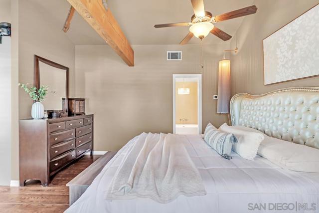 5141 Dorman Dr, San Diego CA: https://media.crmls.org/mediaz/f777a026-a3d8-46ef-860d-043723157c67.jpg