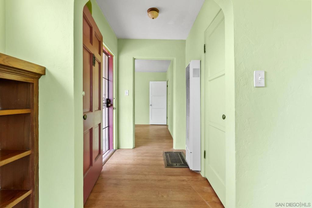 2330 Bancroft - photo 5