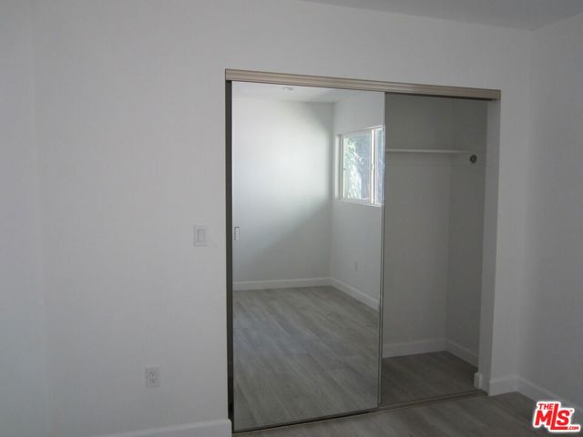 6837 Lubao Avenue, Winnetka CA: https://media.crmls.org/mediaz/f778030f-165a-4e40-a8c0-103e599f6186.jpg