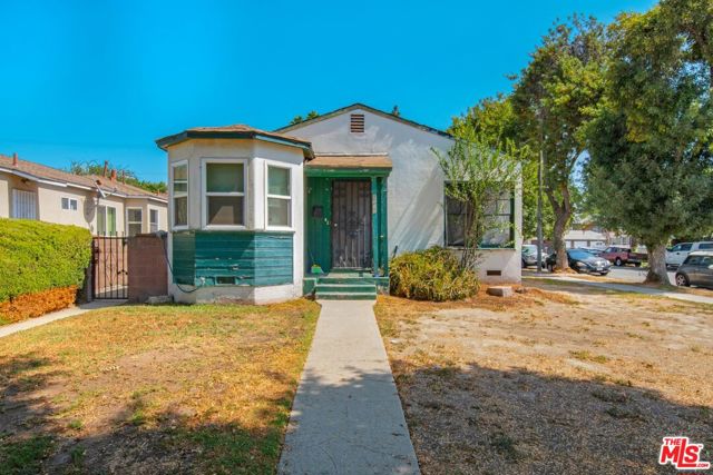 1212 Temple Avenue, Compton, California 90221, ,Multi-Family,For Sale,Temple,24422947