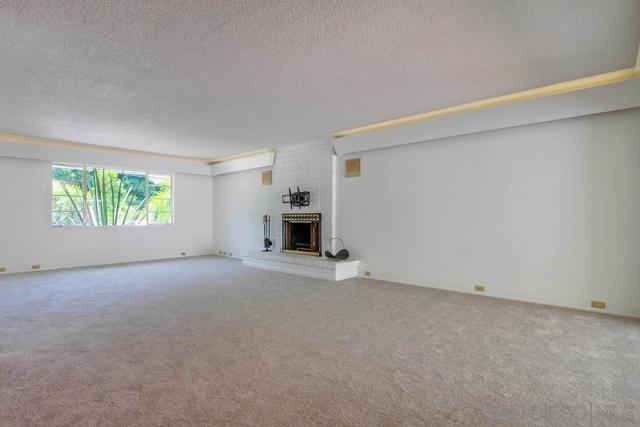 4711 ASHBY ST, San Diego CA: https://media.crmls.org/mediaz/f7783781-68d7-4f37-86bb-644e83dfce6e.jpg