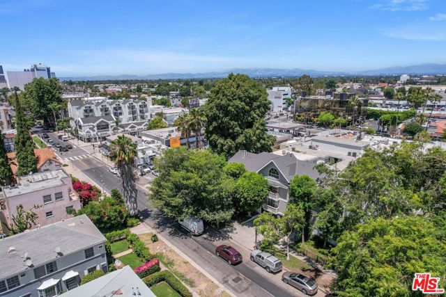 14455 Dickens Street photo 8