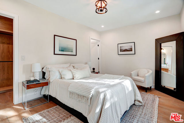 8617 Rugby Drive, West Hollywood CA: https://media.crmls.org/mediaz/f779faaf-41ee-4fd4-84a2-4253601f5683.jpg