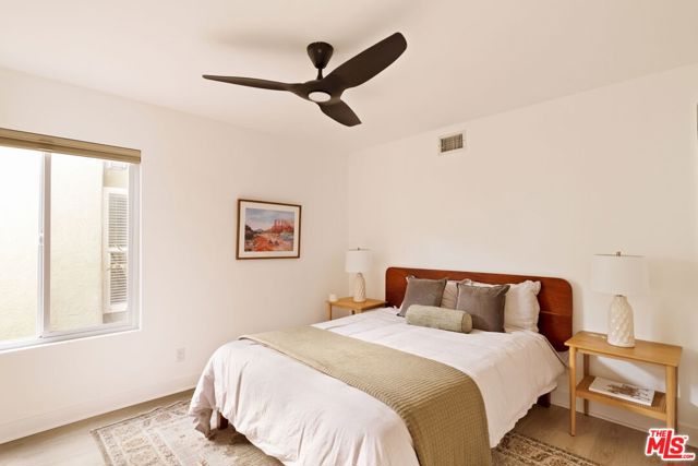 23699 Sandalwood Street, West Hills CA: https://media.crmls.org/mediaz/f77a6dc6-fa9c-493f-b41a-c4deee770aeb.jpg