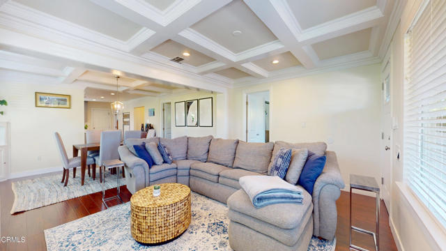 Detail Gallery Image 5 of 25 For 1842 W 45th St, Los Angeles,  CA 90062 - 3 Beds | 2 Baths