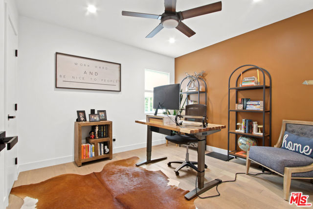 4130 Mclaughlin Avenue, Culver City CA: https://media.crmls.org/mediaz/f77ba5df-d938-4d4c-aa42-c3de2455da3a.jpg