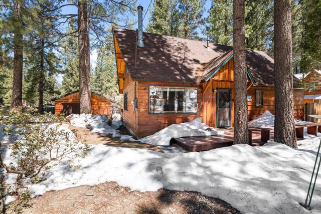 Detail Gallery Image 1 of 1 For 39324 Moab Ln, Big Bear Lake,  CA 92315 - 4 Beds | 1/1 Baths