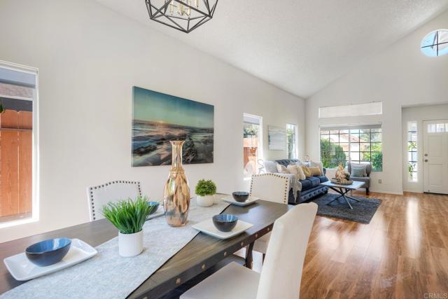 Detail Gallery Image 7 of 39 For 5349 Gooseberry Way, Oceanside,  CA 92057 - 3 Beds | 2/1 Baths