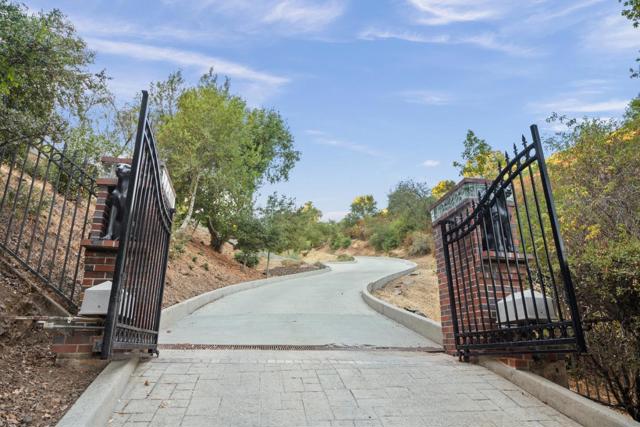 Image 7 of 90 For 19520 Montevina Road