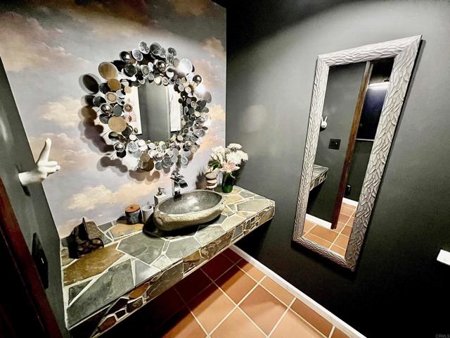 2073 Elevado Rd, Vista CA: https://media.crmls.org/mediaz/f77e809a-b1fd-41e9-913c-0b65d59efa8c.jpg
