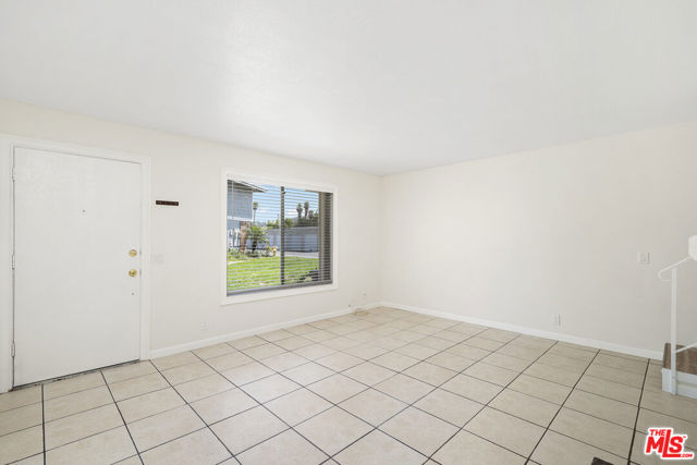 576 Spring Road, 70 photo 6