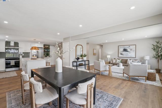 34709 Clover St, Union City CA: https://media.crmls.org/mediaz/f77f45bb-cb96-491c-8418-3b01666bcab7.jpg