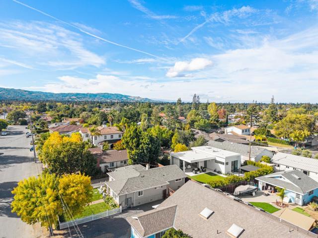 1089 Audrey Avenue, Campbell CA: https://media.crmls.org/mediaz/f77fb97a-e973-4d48-bf44-6c1ba74bfca8.jpg