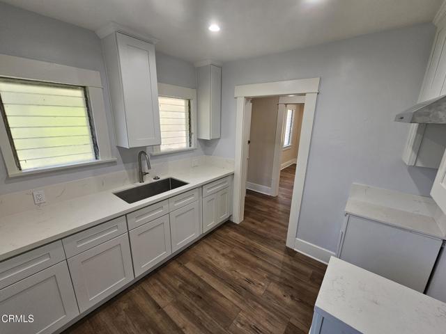 Detail Gallery Image 7 of 24 For 851 N Rampart Bld, Los Angeles,  CA 90026 - 2 Beds | 1 Baths