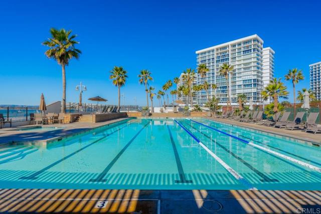 Detail Gallery Image 12 of 74 For 1820 Avenida Del Mundo #1507,  Coronado,  CA 92118 - 3 Beds | 2 Baths