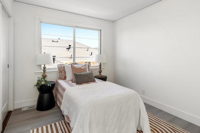 753 Cypress Avenue, San Bruno CA: https://media.crmls.org/mediaz/f7812ff5-5d4b-40ad-b9fd-15d7b3a563b1.jpg