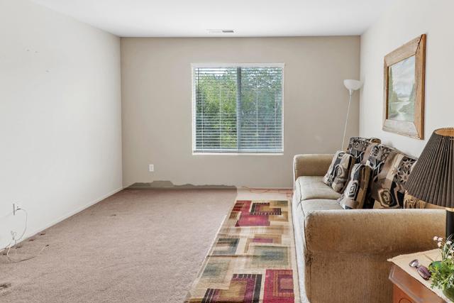 29213 Broken Arrow, Murrieta CA: https://media.crmls.org/mediaz/f7822764-a0ab-451c-8c93-edadd57edc92.jpg