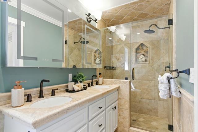 9658 Broadmoor Dr, San Ramon CA: https://media.crmls.org/mediaz/f782c31b-e45c-49f0-a4e5-8ba66ffcf61a.jpg
