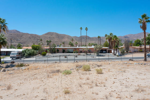 0 Treasure Trail, Cathedral City CA: https://media.crmls.org/mediaz/f7831676-0cb7-4074-9a40-8312ce264aaa.jpg