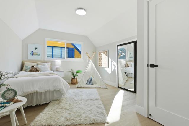 324 Glencourt Way, Pacifica CA: https://media.crmls.org/mediaz/f7832a85-87b5-4c75-a1b7-895d07161cc1.jpg