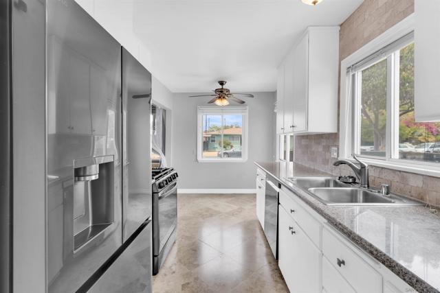 3921 Juniper St, San Diego CA: https://media.crmls.org/mediaz/f7836b7c-cac6-48f6-9232-266c25d2d5ca.jpg