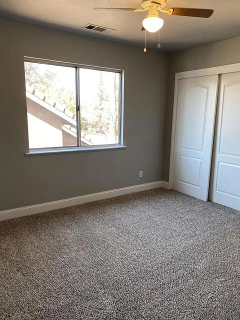 Image 11 of 24 For 259 West Fallbrook Avenue