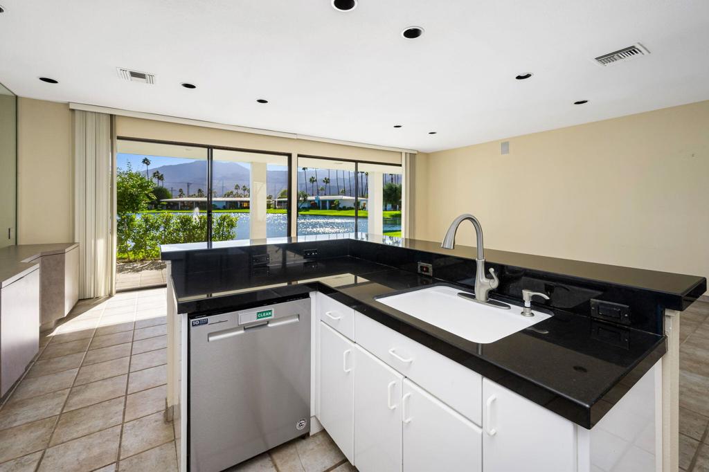 MLS #219139684DA image #7