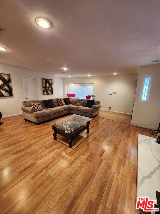 1110 W Vernon Avenue, Los Angeles CA: https://media.crmls.org/mediaz/f78695c2-db36-4233-950b-ee5e152c523f.jpg