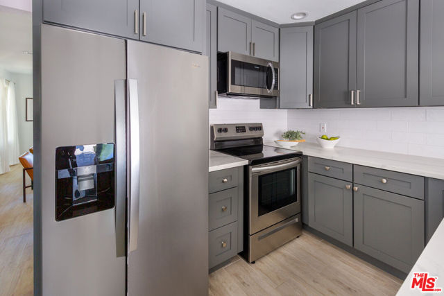 1140 Canterford Circle photo 4