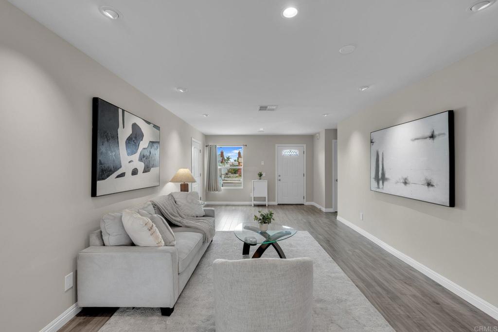 10483 Glenellen Avenue - photo 6