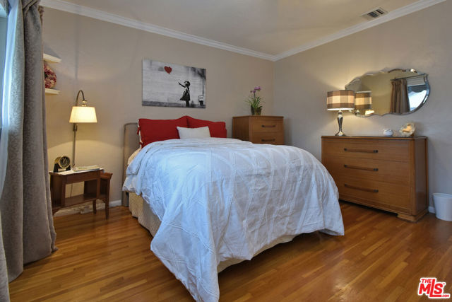 1044 Coolidge Drive, San Gabriel CA: https://media.crmls.org/mediaz/f7871297-32e7-49d2-a6a9-7366290cc36d.jpg
