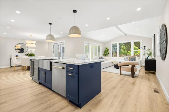 849 Elm Street, San Carlos CA: https://media.crmls.org/mediaz/f787aa4f-88fe-457a-a16b-5ce0fbd98944.jpg